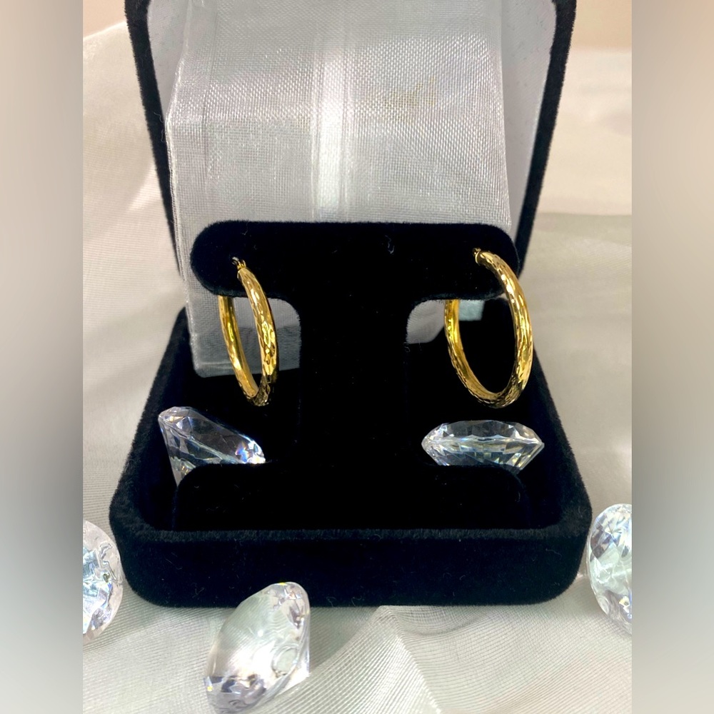 14K YELLOW GOLD diamond cut hoop earrings 1” REAL GOLD